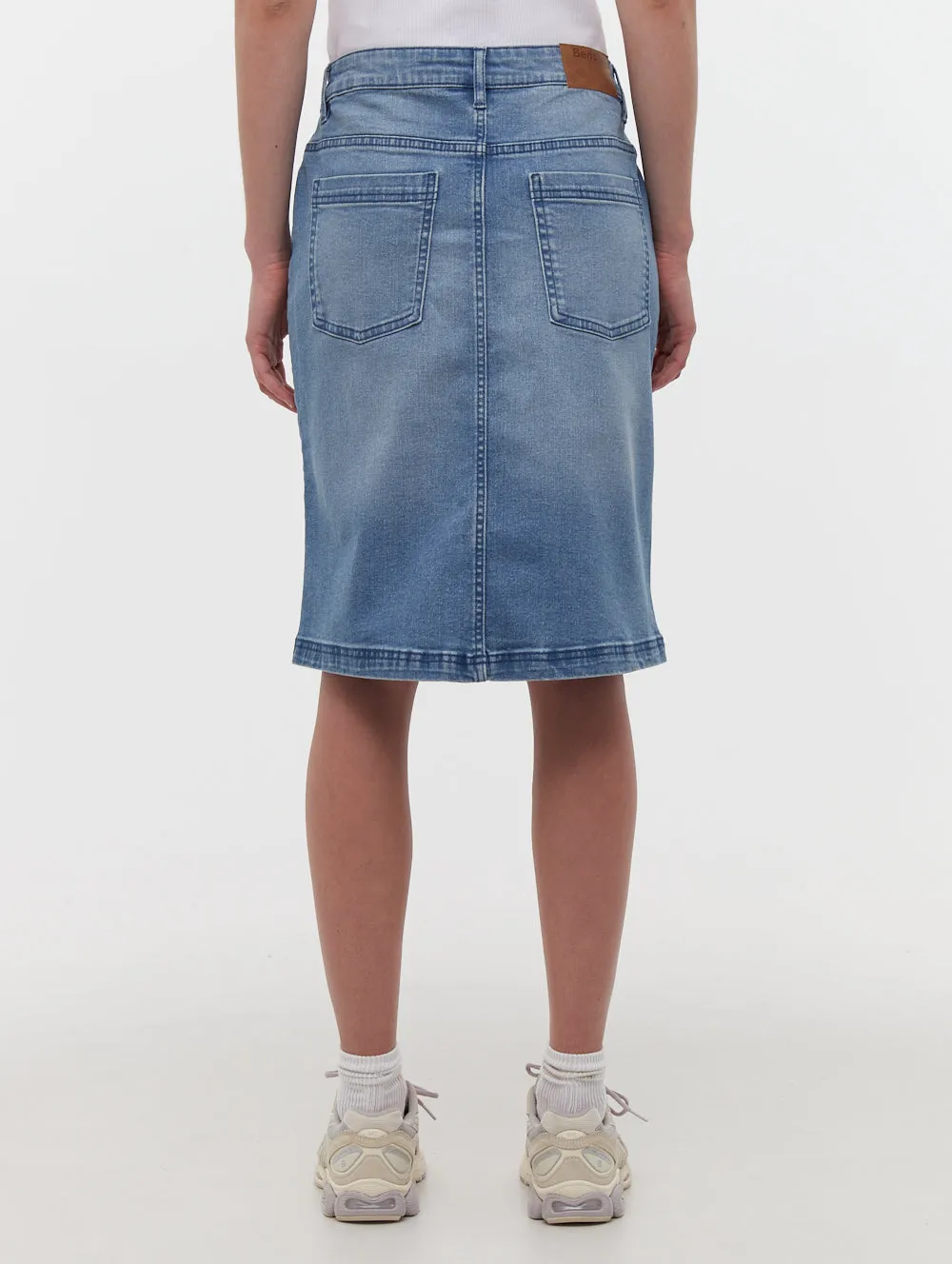 Streetwear Style QuickReleaseFastener Vienra Midi Jean Skirt